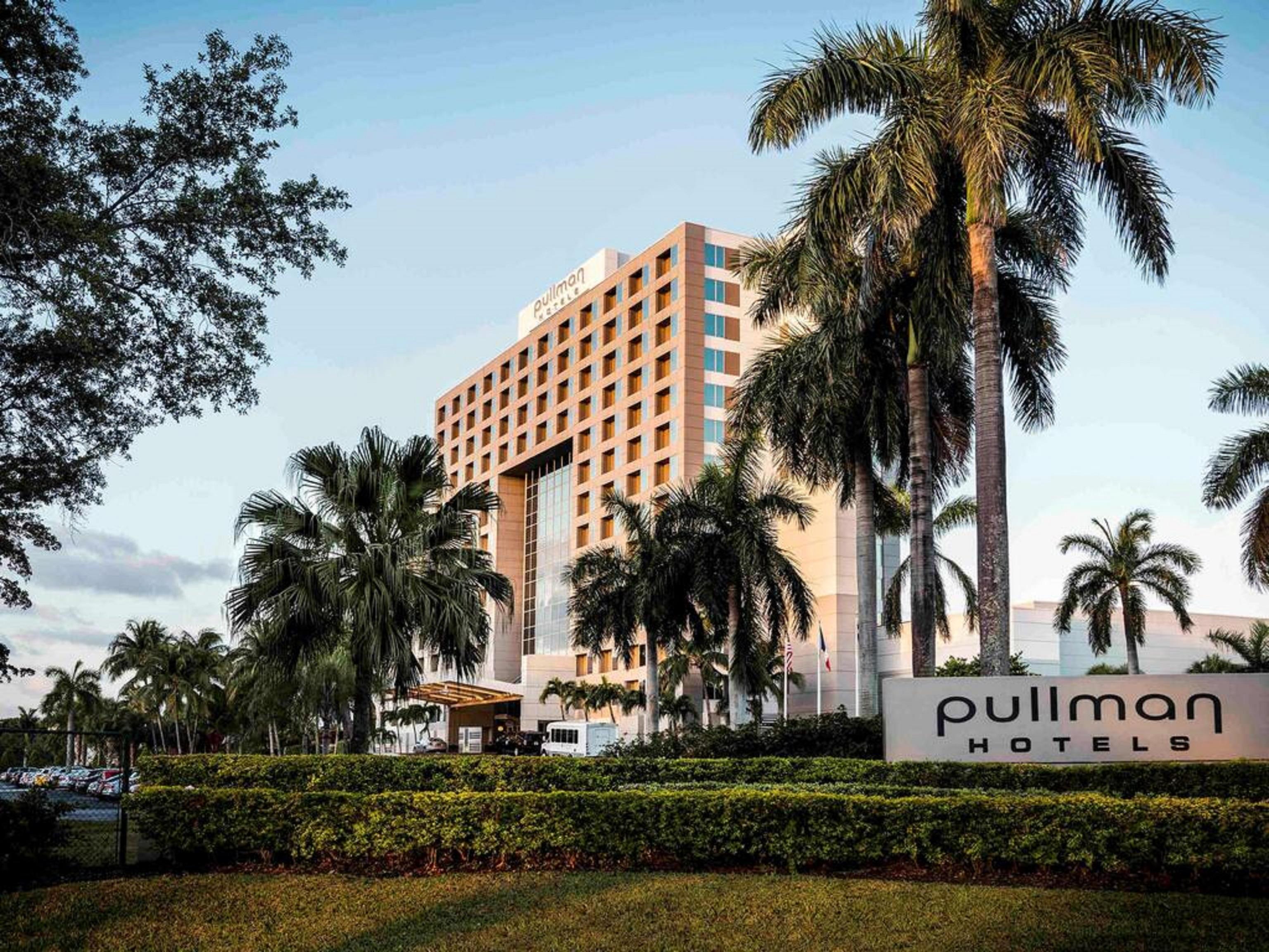 Pullman Miami Airport Hotel Bagian luar foto